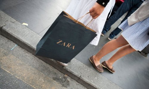 Zara se oglasila nakon poziva na bojkot, izrazili žaljenje zbog sporne reklame