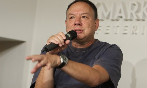 Pavičić: Ovaj cirkus je frapantan čak i za Hrvatsku, čovjek može samo uzeti kokice