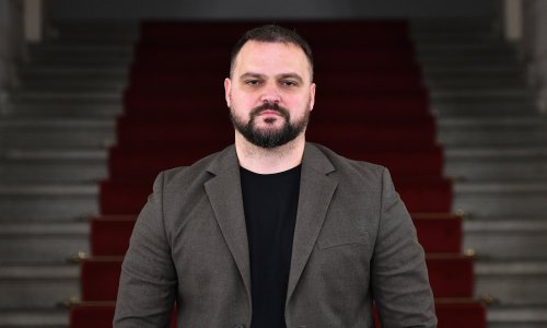 Kristian Novak sutra promovira novi roman u kazalištu Gavella