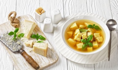 Brzo i jednostavno: Oduševite goste nezaboravnom blagdanskom juhom