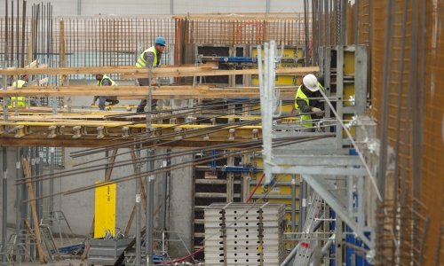 Goruća tema 'zapalila' raspravu u Otvorenom: Kome smo mi mamac s plaćom od 1160 eura!?