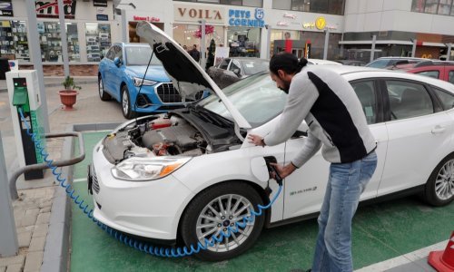 Ovo su tri glavna razloga zbog kojih će električni auti biti sve jeftiniji i dostupniji