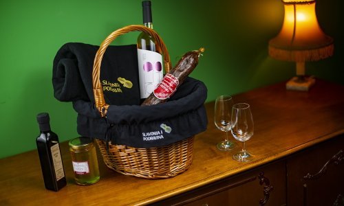 Osvojite poklon pakete premium proizvoda destinacije Slavonija i Podravina
