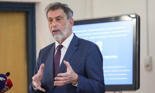 Fuchs: Plaće nastavnika od ožujka veće za 20 posto