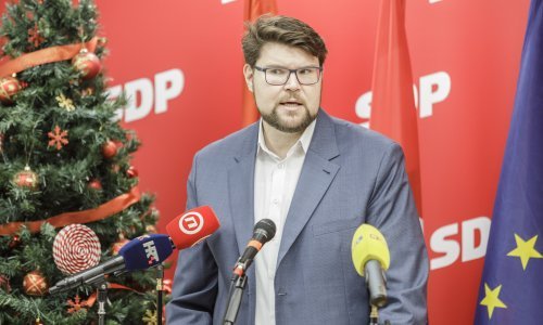 Grbin: U središtu svih afera je HDZ. Maknut ćemo lopove s vlasti