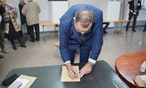 Kamere zabilježile kako je glasao Milorad Dodik, je li prekršio zakon?