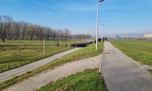 Policija privela 15 navijača prije utakmice između Dinama i Hajduka