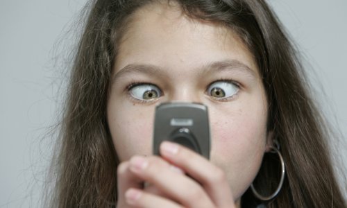 Čak 35 posto osmogodišnjaka pretilo. Sate provode pred ekranima