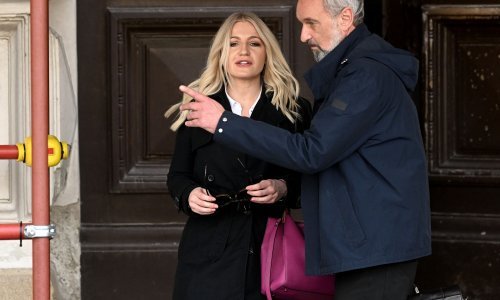 Priznao da mu je nećakinja namještala poslove i nagodio se, 'kažnjen' radom za opće dobro