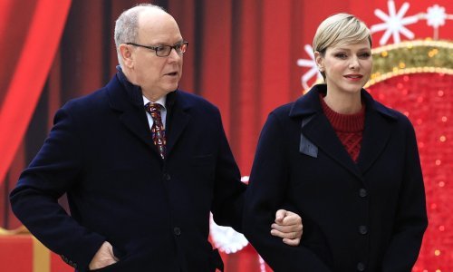 Čaroliji božićnih blagdana nisu odoljeli ni princ Albert II i princeza Charlene