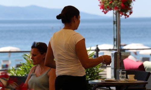 Bruxelles strogo opomenuo Hrvatsku: Prestanite se tako ponašati prema sezoncima!