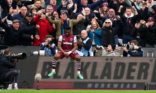 West Ham bacio navijače Manchester Uniteda u očaj. Može li Ten Hag 'preživjeti'?