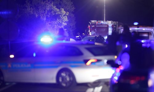 U prometnoj jedna osoba poginula, nekoliko ozlijeđeno, policija traži svjedoka