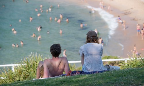 Znanstvenici: 'Klimatske promjene usporavaju toplinske valove, produžujući muke'