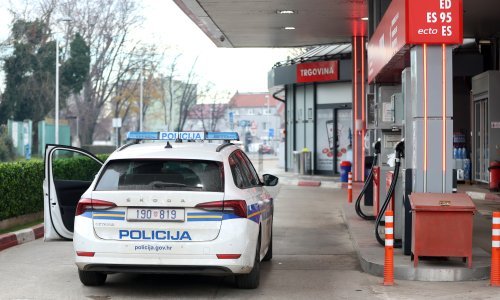Prijeteći pištoljem opljačkao pumpu u Zagrebu, policija ga brzo uhitila