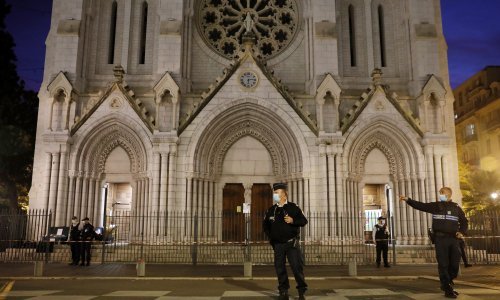 Francuska pojačava sigurnost pred crkvama u strahu od napada