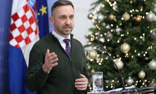 Piletić: Grbin poput Grincha neosnovano plaši umirovljenike