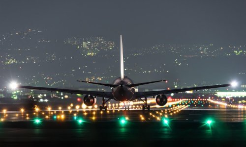 Avion na letu za Zagreb zbog magle i potresa završio u Dubrovniku