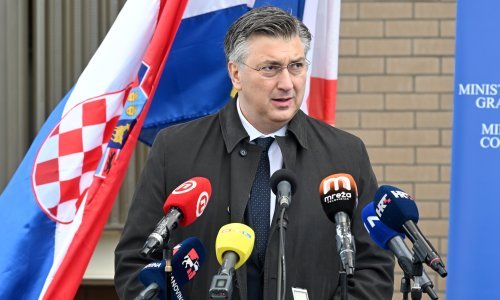Plenković u Petrinji na treću obljetnicu potresa: Imamo povijesnu obnovu