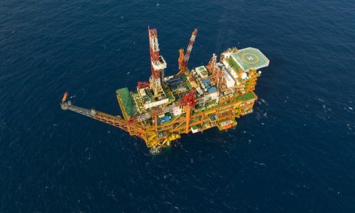 Cijene nafte opet skaču zbog situacije na Bliskom istoku