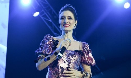 Splićane će u 2024. godinu uvesti Doris Dragović, Sinjane Opća Opasnost