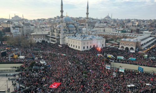 Deseci tisuća prosvjedovali u Istanbulu, gomila vikala: 'Smrt Izraelu, van iz Palestine'