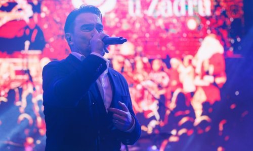 Jole u novu 2024. ušao s rekordom – rasplesao Samobor na podnevnom dočeku, a potom uveo Zadrane u novu 2024.