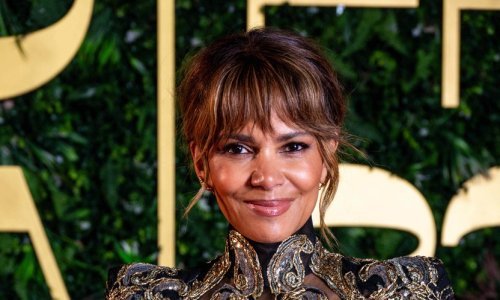 Svi se slažu da je ovo najizazovniji look Halle Berry: Je li zbilja tako izašla van?