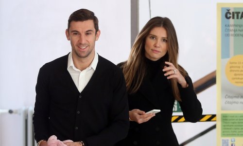 Dobar provod nisu propustili ni Mirela i Darijo Srna i to u poznatom društvu