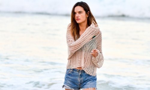 Izdanje za plažu: Zanosna Brazilka pokazala kako izgleda bez trunke šminke na licu