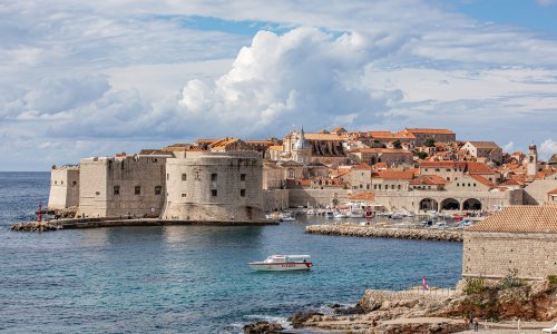 Planuo požar u povijesnoj jezgri Dubrovnika, smrtno stradao 66-godišnjak