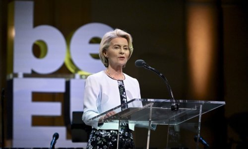 Von der Leyen kaže da je 2024. 'ključna godina za demokraciju'