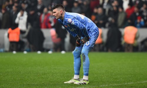 Under zabio četiri komada, a s ove dvije obrane u jednoj minuti Livaković je svih oduševio