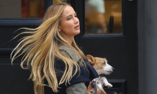 Praktična i elegantna: Ovu torbu zovu novom 'birkinicom', a već je osvojila slavne ljepotice