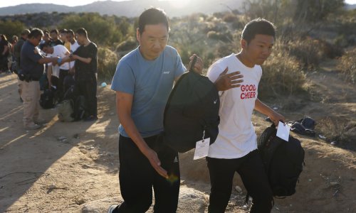 Druga ekonomija svijeta gadno je bolesna: Tisuće Kineza preko Meksika migriraju u SAD!