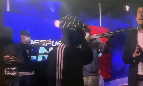 Drama u Ekvadoru: Naoružani muškarci upali na televiziju i prekinuli prijenos!