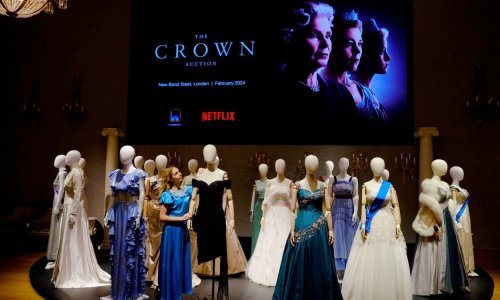 Obožavatelji serije pripremite se: Kreće velika aukcija predmeta iz Netflixove 'Krune'