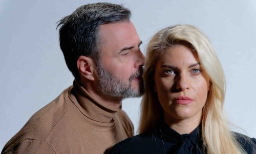 Premijera 'Iza paravana' u Kazalištu KNAP