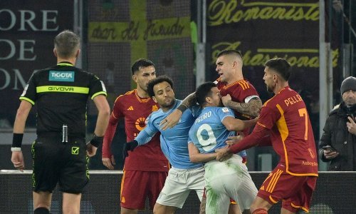 Roma i Lazio odigrali još jedan nabrijani derbi. Bilo je svega, odlučio je jedan gol