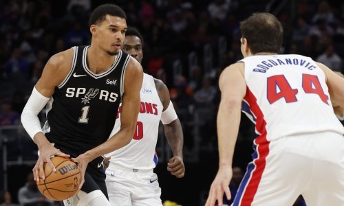 Francuz od 224 cm, protiv najboljeg Hrvata u NBA-u, odigrao utakmicu kakva nije viđena!