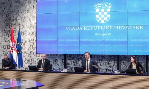 Plenković: Imamo podatke - promet s neradnih dana prebacio se na radne