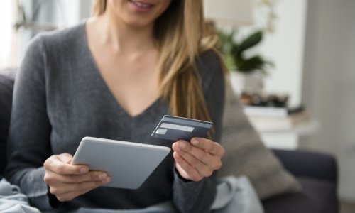 Vremenski uvjeti oblikuju online potražnju: Evo što Hrvati najviše kupuju zimi