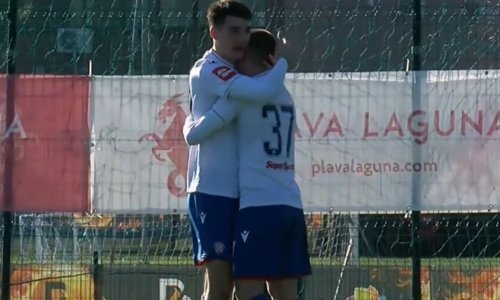 Pogledajte kako je Hajduk napunio mrežu Fehervaru; Trajkovski zabio iz kornera!