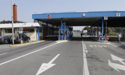 Na granici propuštao neprijavljene radnike, bio u dogovoru s direktorom tvrtke