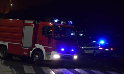 U Puli jedna osoba ozlijeđena u požaru