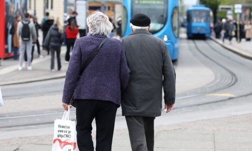 Neto imovina obveznih mirovinskih fondova u 2023. porasla za 2,7 milijardi eura