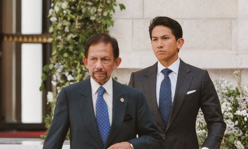 Zlatni avion, 5000 luksuznih automobila i bezobrazno skupa palača: Tko je svekar Anishe Ise Kalebic