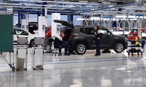 Stellantis planira oko 2250 privremenih otkaza u Torinu