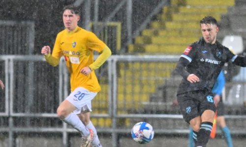 Maglovita i blatnjava nula na Rujevici. Rijeka i Bravo izdržali sve vremenske izazove