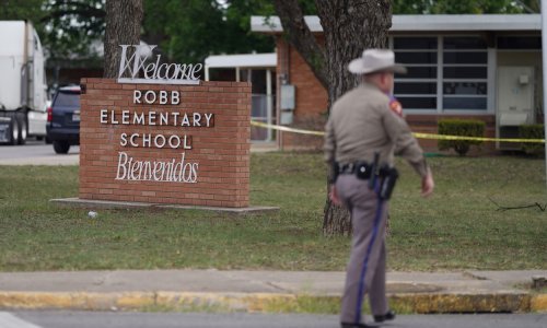 Američko ministarstvo: Policija zakazala u odgovoru na pucnjavu u teksaškoj školi